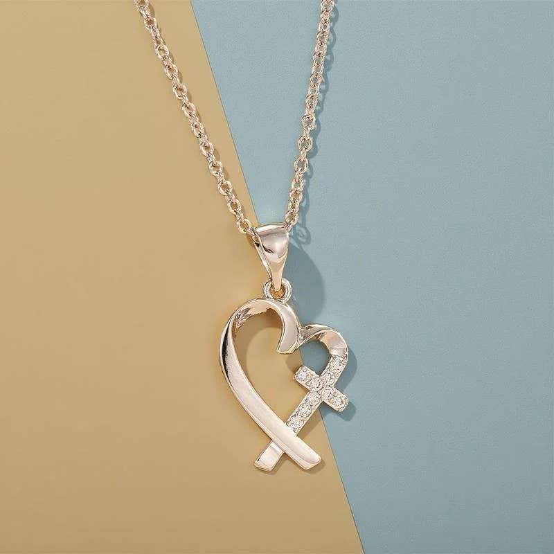 Colgante de Cruz en Forma de Corazón Collar Joyería Cristiana Regalo para Mujeres